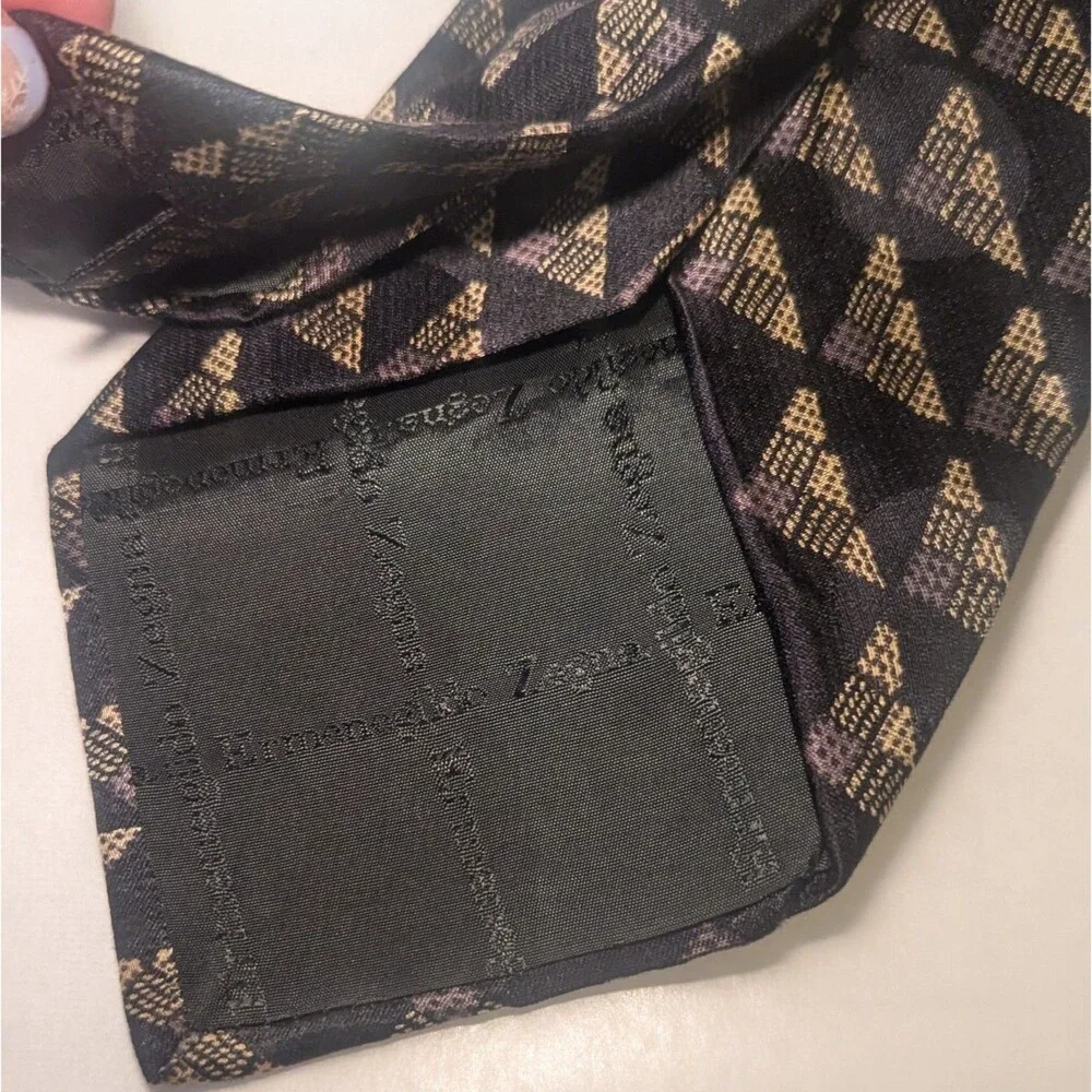 Ermenegildo Zegna Designer Silk & Wool Blend Men's Necktie Italy Black Geo Tie